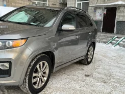 Kia Sorento. XM, G6C ����