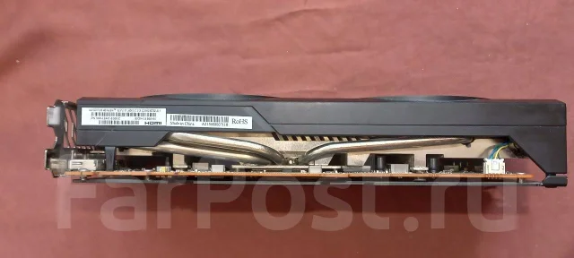 Radeon RX 6700 XT ����