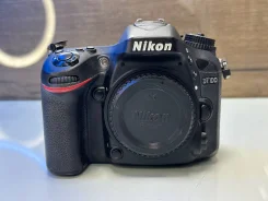 Nikon D7100 Body ����