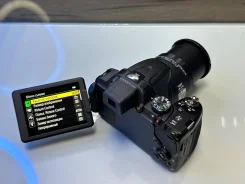 Nikon Coolpix P520 ����