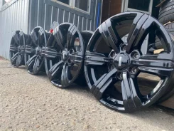 Tank. 8.0x17", 6x139.7, ET36 ����