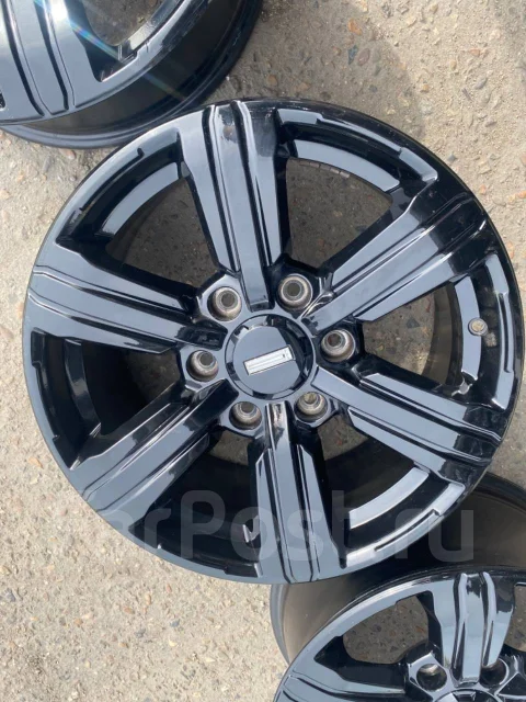 Tank. 8.0x17", 6x139.7, ET36 ����