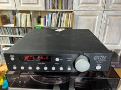 Mark Levinson ����