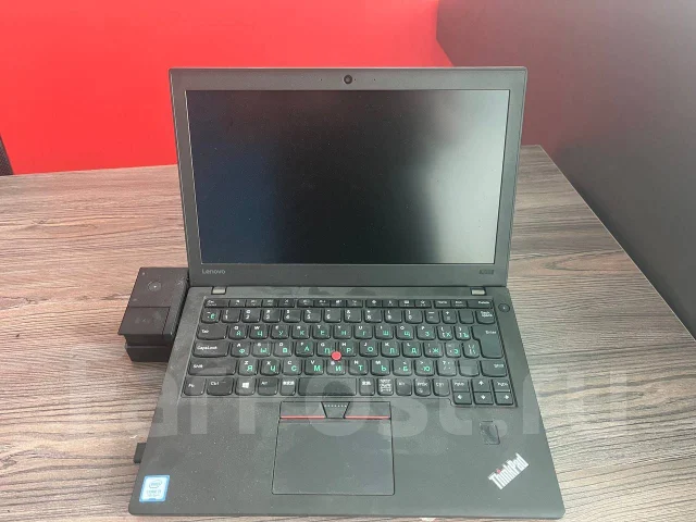 Lenovo ThinkPad X270. 12.5", 2,7����, ��� 8 ��, ���� 256���, Bluetooth: 1 ����