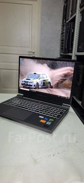Thunderobot. 15.6", ��� 16 ��, ���� 512���, WiFi: 1, Bluetooth: 1, ����������� �� 3��. ����