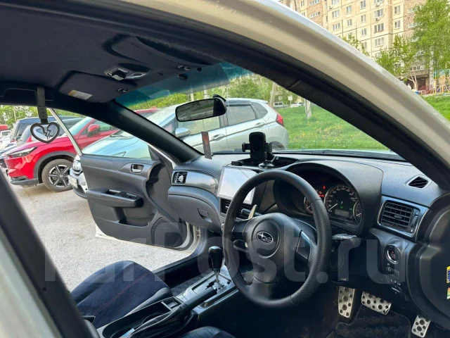 Subaru Impreza. ��������, ��������, 1.5 (110��.�.), ������, 200 000����. �� ����