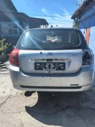 Toyota Corolla Runx ����