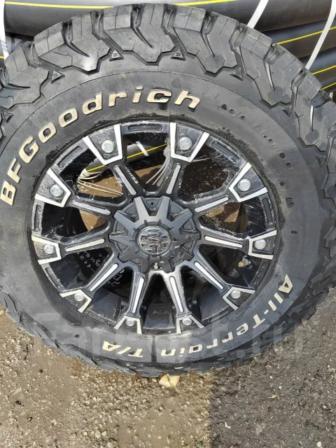 Crimson MG. 8.0x17", 6x139.7, ET20 ����