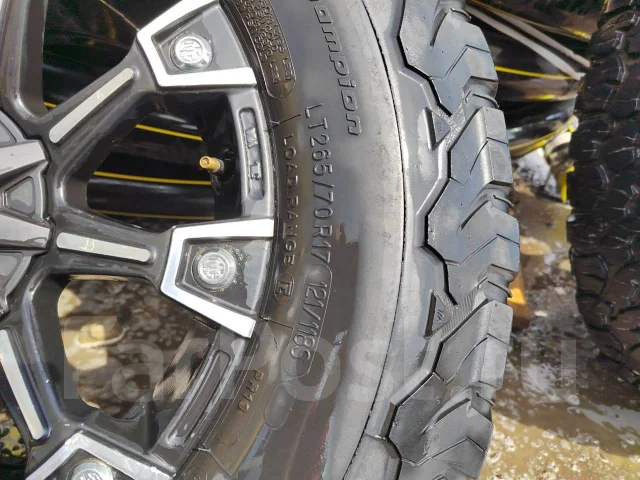 Crimson MG. 8.0x17", 6x139.7, ET20 ����
