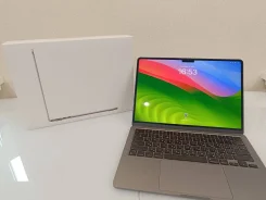 Apple MacBook Air 13. 13.3", ��� 8 ��, WiFi, Bluetooth, ����������� �� 16��. ����