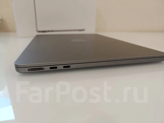 Apple MacBook Air 13. 13.3", ��� 8 ��, WiFi: 1, Bluetooth: 1, ����������� �� 16��. ����