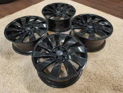 Wald Balcas. 9.0x22", 5x120, ET33 ����