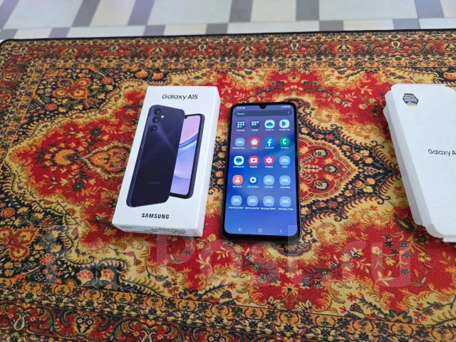 Samsung Galaxy A15. �����, 256 ��, �����, 3G, 4G LTE, 5G, Dual-SIM, ����������, NFC ����