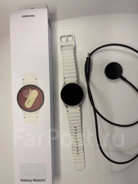 Samsung Galaxy Watch7. GPS, NFC, SIM-�����, IP68 ����