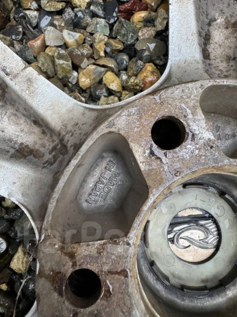 RAYS Arthur Exchange. 8.0/9.0x18", 5x114.3, ET37/39 ����