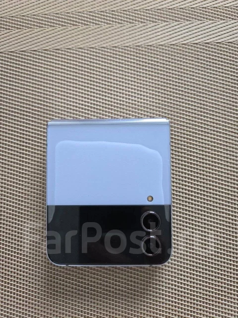 Samsung Galaxy Z Flip4. �/�, 256 ��, ����� ����