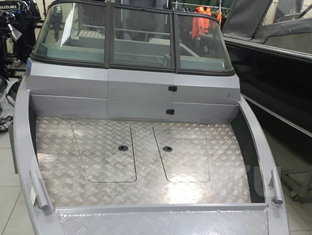 ����� Volzhanka 44 Fish. 2024 ���, ����� 4,4��., ��������� ��� ���������, 40��.�., ������ ����