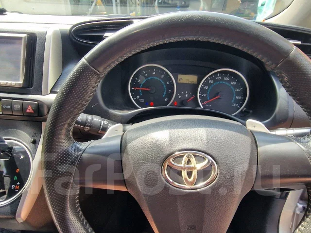 Toyota Wish. �������, ��������, 1.8 (144��.�.), ������, 175����. �� ����