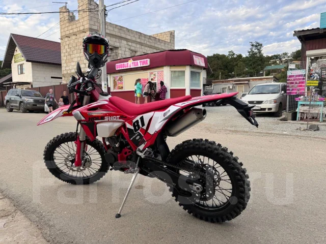 Regulmoto Holeshot Red Edition. 300����. ��., ��������, ���������, ������ �� �� ����