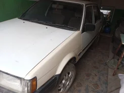Toyota Corolla. ��������, ��������, 1.5 (86��.�.), ������, 300 000����. �� ����