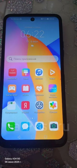 Honor 10 Lite. �/�, 128 ��, ������, 3G, 4G LTE, 5G, Dual-SIM, ����������, NFC ����