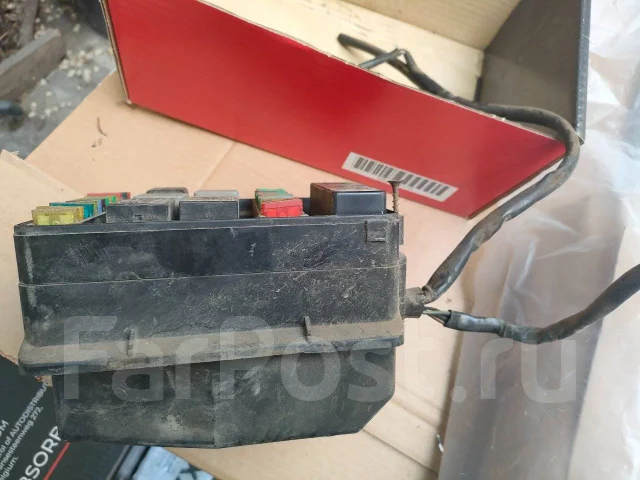 ���� ��������������� BMW E30 61131370761 ����