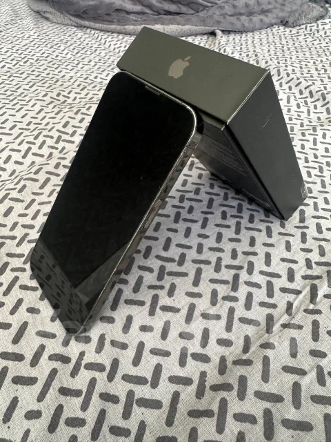 Apple iPhone 13 Pro. �/�, 1 ��, �����, 4G LTE, 5G, Dual-SIM, ����������, NFC ����