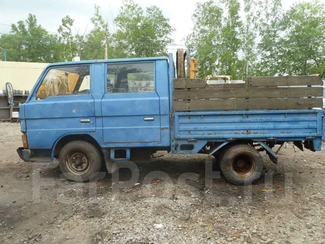 Mazda Titan ����