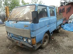 Mazda Titan ����