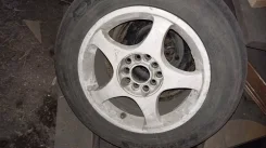 Akita. x15", 5x100, 5x114.3 ����