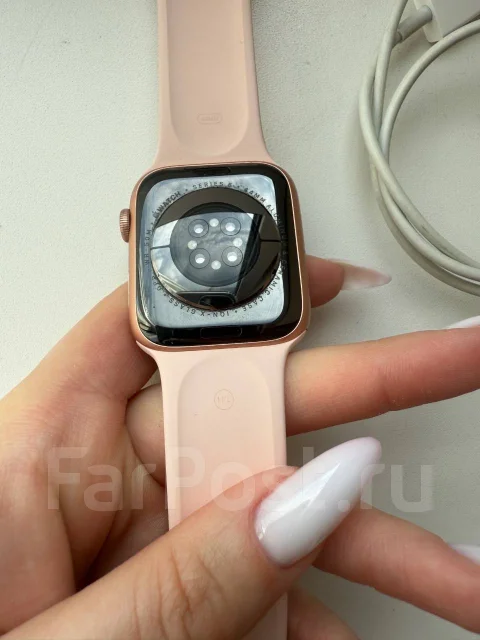 Apple Watch Series 5. NFC ����