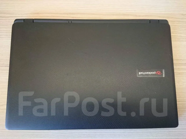 Packard Bell. 15.6", ��� 256 �� � ������, WiFi: 1, Bluetooth: 1 ����