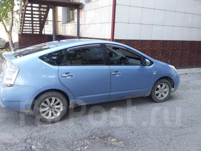 Toyota Prius. �������, ��������, 1.5 (100��.�.), ������, 360 000����. �� ����