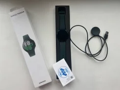 Samsung Galaxy Watch4 ����