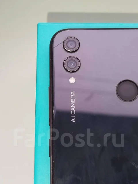 Honor 8X. �/�, 128 ��, ������, NFC ����