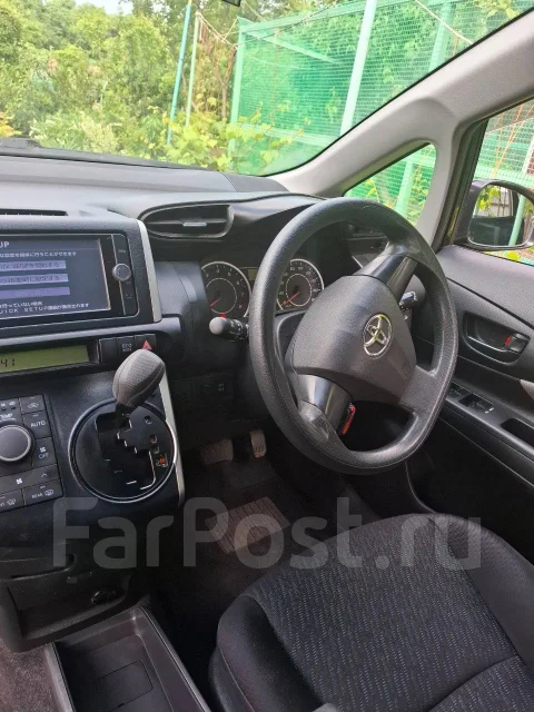 Toyota Wish. ��������, 4wd, 1.8 (133��.�.), ������, 133 000����. �� ����