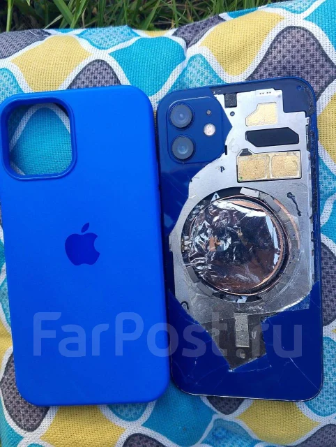Apple iPhone 12. �/�, 128 ��, �����, 3G, 4G LTE ����