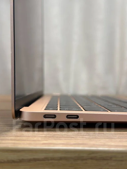 Apple MacBook Air 13 2019. 13.3", 1,6����, ��� 8 ��, ���� 256���, WiFi: 1, Bluetooth: 1 ����