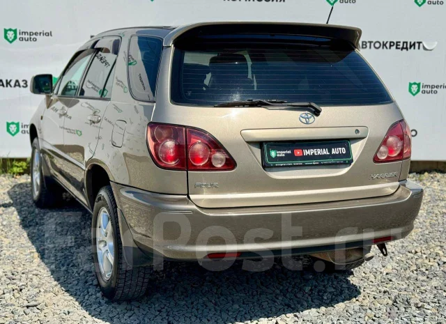 Toyota Harrier. �������, 4wd, 2.2 (140��.�.), ������, 197 000����. �� ����