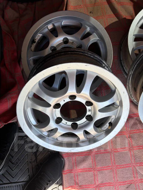 Jic. x15", 6x139.7 ����