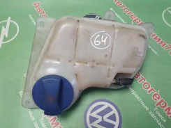 �������������� ����� Audi A4 B5 (95-97) 8D0121403D ����