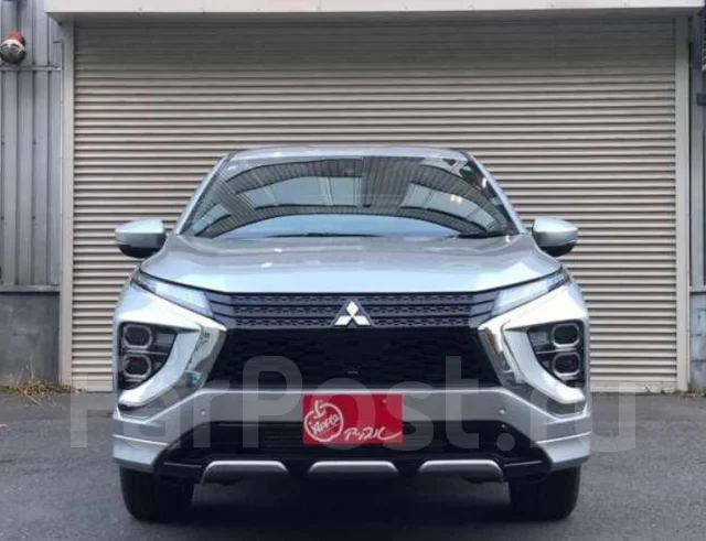 Mitsubishi Eclipse Cross. �������, 4wd, 1.5 (150��.�.), ������, 13 000����. ��, �/�. ��� ����� �� ������������ ����