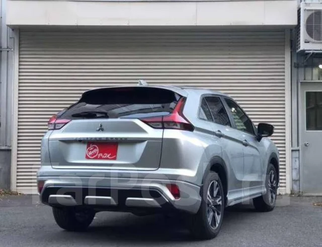 Mitsubishi Eclipse Cross. �������, 4wd, 1.5 (150��.�.), ������, 13 000����. ��, �/�. ��� ����� �� ������������ ����