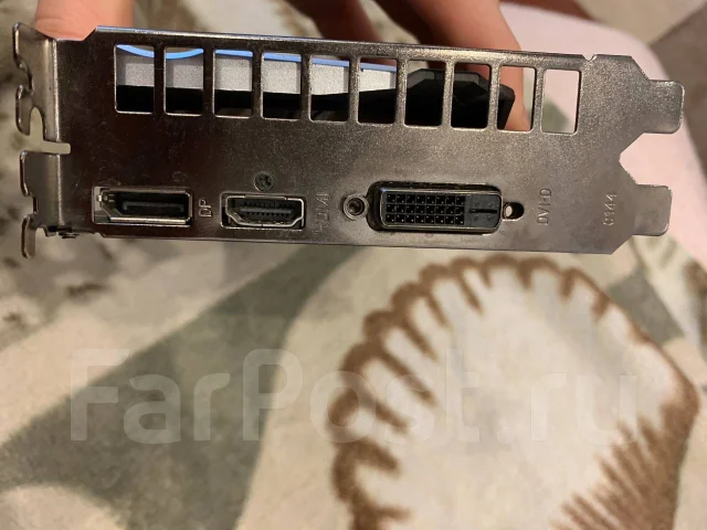 GeForce GTX 1060 ����