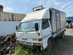 Isuzu ����