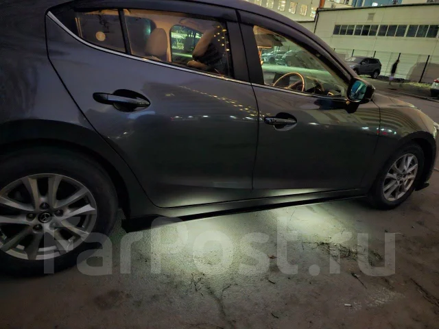 Mazda Axela. �������, ��������, 1.5 (110��.�.), ������, 30 000����. �� ����