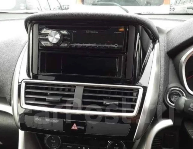 Mitsubishi Eclipse Cross. �������, ��������, 1.5 (150��.�.), ������, 76 000����. ��, �/�. ��� ����� �� ������������ ����