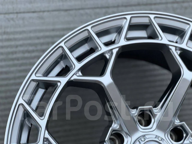 Fuel Off-Road. 9.0x20", 6x139.7, ET1, �� 110���. ����