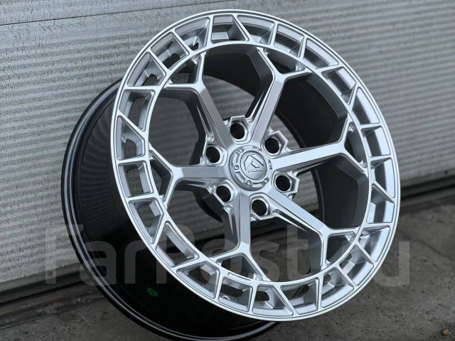 Fuel Off-Road. 9.0x20", 6x139.7, ET1, �� 110���. ����