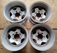 Berg. 8.0x16", 6x139.7, ET-48 ����